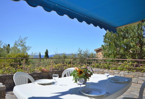 CAVALIERE (83) - VILLA VAROUNA - SUR LE CAP NEGRE
MAISON 5 PIECES - 150 m²...