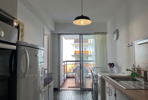 Just 100 meters from the beaches of Juan-les-Pins.