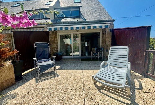 Agréable 2pièces avec une grande terrasse de 22m² et accès direct à la plage...