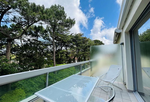La Baule les Pins (44) – near the beach Studio apartment approximately 30 m2...