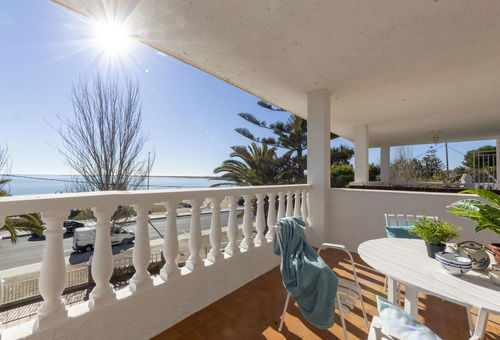 Haus 6 Zimmer L'ampolla