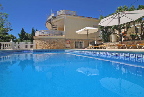 Haus 4 Zimmer Calp
