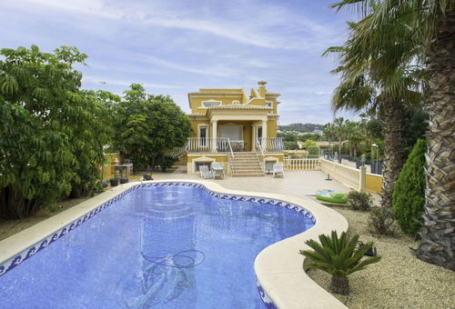 Haus 10 Zimmer Calp