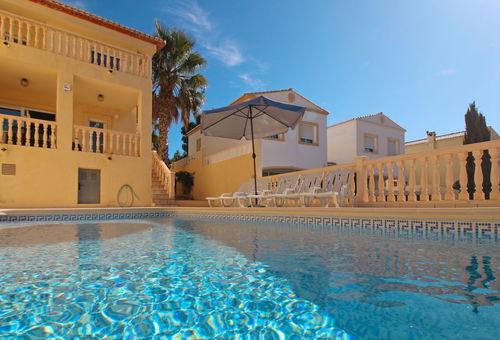 Haus 4 Zimmer Calp