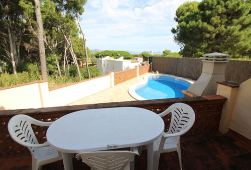 Villa 4 bedroom Wayne