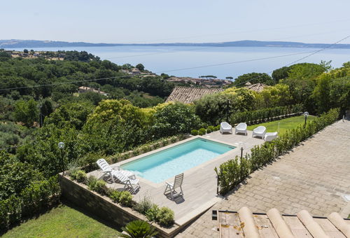 Villa 8 bedroom Trevignano Romano