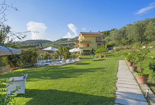 Villa 4 bedroom Massarosa