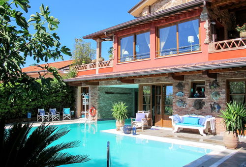 Maison 5 chambres Corsanico