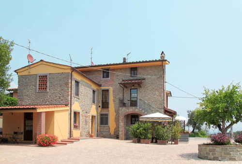 Apartment 2 bedroom Pescia