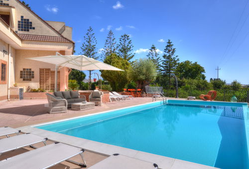 Villa 3 bedroom Syracuse