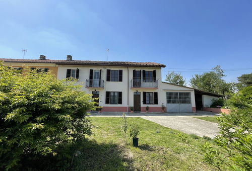 Apartment 4 bedroom Calliano
