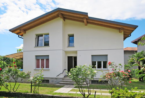 Villa 6 bedroom Dervio
