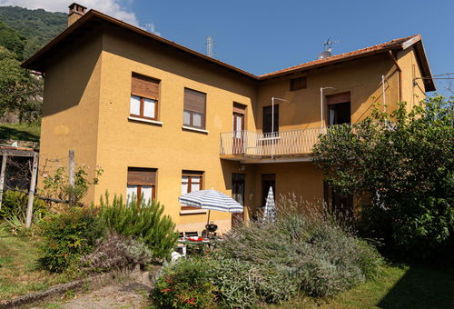 Villa 4 bedroom Cremia