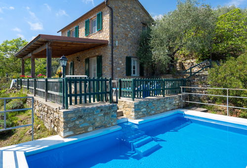 Haus 2 Zimmer Pietrabruna