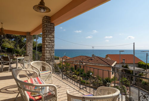 Villa 2 bedroom Santo Stefano Al Mare