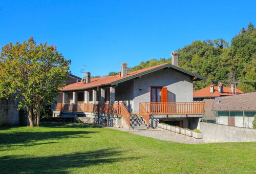 Villa 2 bedroom Castelveccana