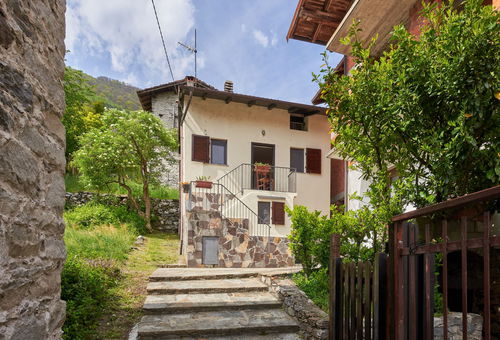 Villa 1 bedroom Albonico
