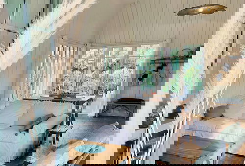 Ideal for families, 2 steps from the basin and the ocean.