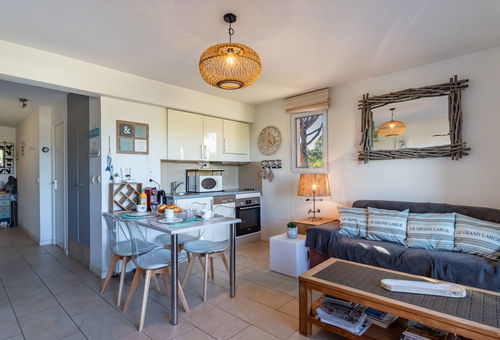 Apartment 2 bedroom Gassin