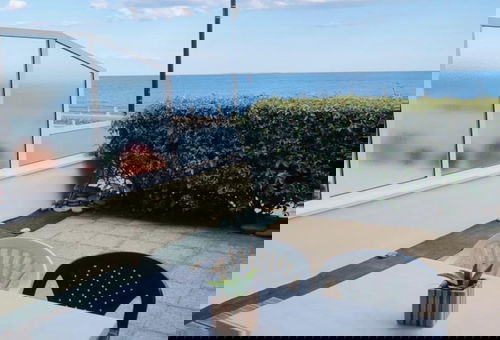 Apartment with terrace and a breathtaking views on Belle Ile island and...