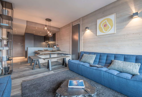 Appartement design et chaleureux, idéalement situé au centre de la station et...