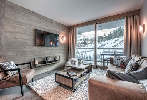 Charming apartment with a neat decoration, ideally located in the center of...