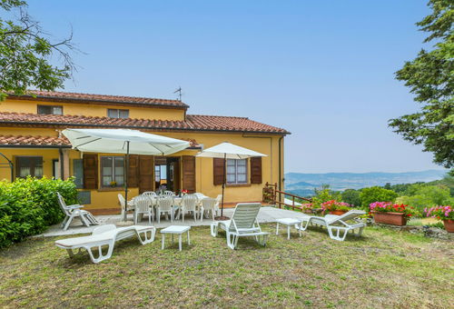 Apartment 3 bedroom Castellina Marittima