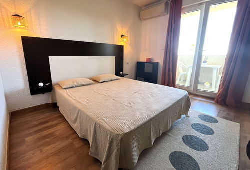 SAINT-FLORENT 2B - Studio 20 m² - 2 personnes climatisé - balcon- Vue piscine