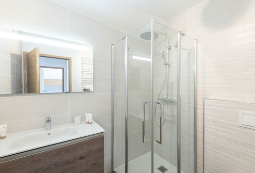 Town cottage duplex apartment close to the slopes
