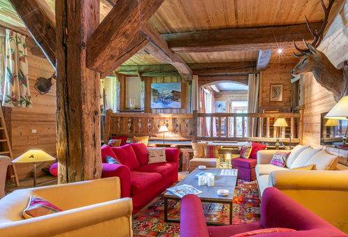 5 luxury rooms of 165m2 which can accommodate 8/10 people Floor -2 of...