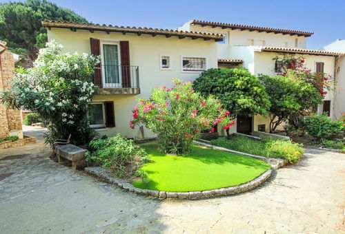 Apartment 2 bedroom Baja Sardinia