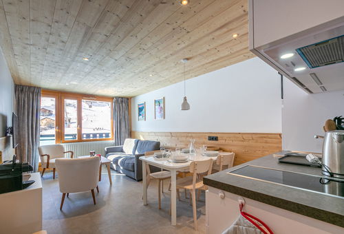 Apartment with beautiful landscape on the surrounding mountains in the Daille...