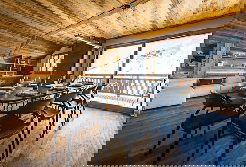 Apartment with terrace and parking - La Toussuire