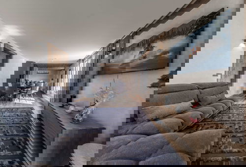 Gorgeous apartment, spacious, with sauna and hammam, ideally located in the...