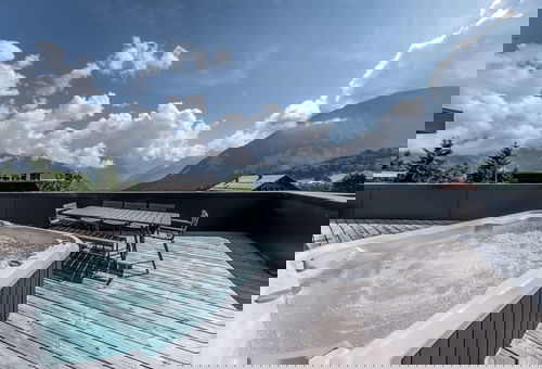 Superbe appartement, spacieux, avec hammam et sauna, idéalement situé au...