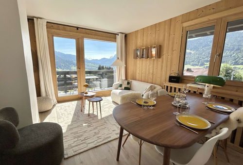 Megève (74) - Rochebrune - Les Avenières Building Lou Bioles
3-room...