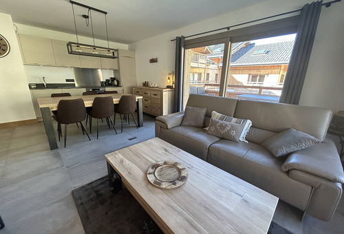 NEW! Brand New 4* residence! Spacious 4-6 person apartment, 71 m², with large...