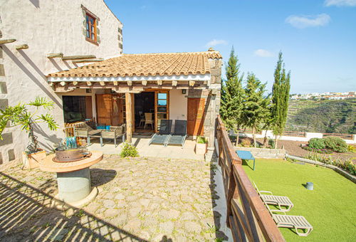 Mountain Hideaway House in Moya
