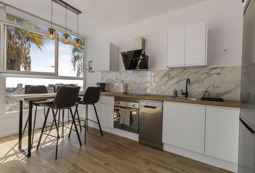 Urban Elegance View Suite Pool