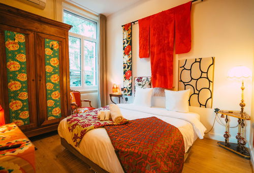 Domaine Bohème I Charming 3 bedrooms with private GARDEN & JACUZZI