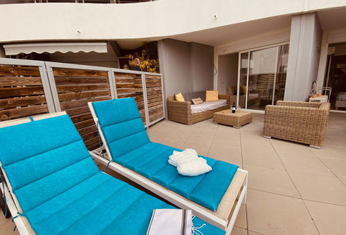Terrasse ensoleillée : appartement 1 chambre 1 cabine vue mer terrasse 