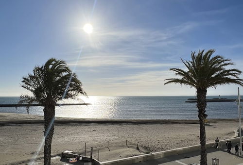 Appartement Mar e Souleu avec Terrasse et Vue Mer au Grau du Roi