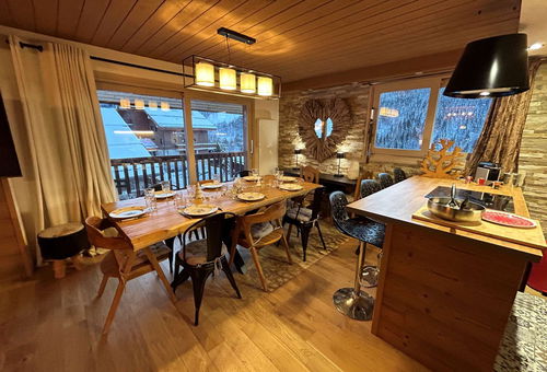 Méribel (73) - Centre - Near the slopes - RIMAYE
Apartment 6 rooms - 130m2...