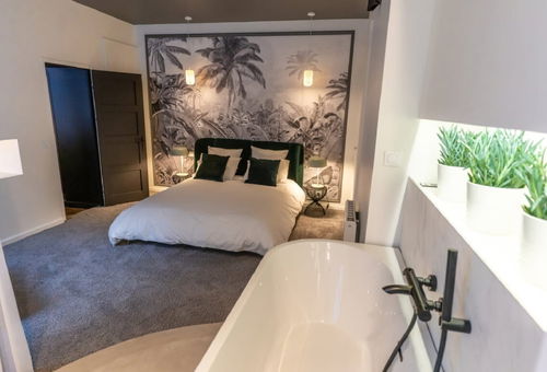 Beige hospitalité - ꧁༺ 𝓢𝓲𝓶𝓸𝓷𝓮 ༻꧂ hypercentre ultra haut de...