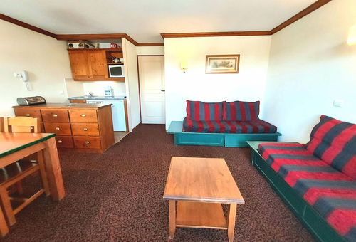 PLAGNE SOLEIL – Residence Mont Soleil A. 3 room apartment with a balcony,...