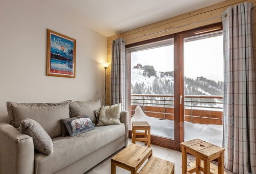 Plagne Centre - Residence Lodges 1970 - 
Charming new flat near the ski...