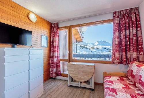 BELLE PLAGNE – RESIDENZ COMETE. Großes Studio mit Bergecke, mit...