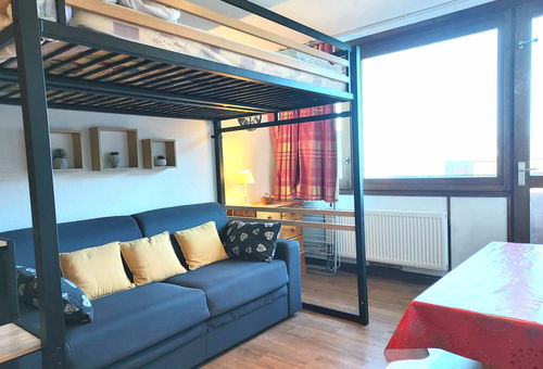 PLAGNE CENTRE – Residence Le France. Traditional studio  with a balcony...