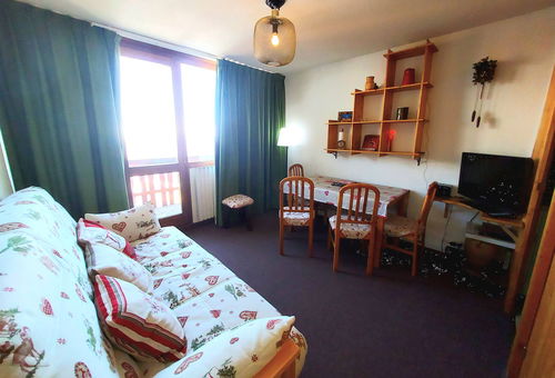 Plagne Center - Résidence Taïga -

An apartment that provides easy parking...