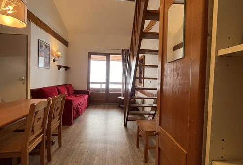 PLAGNE SOLEIL – RESIDENCE LE CERVIN. 3 room apartment with a south facing...